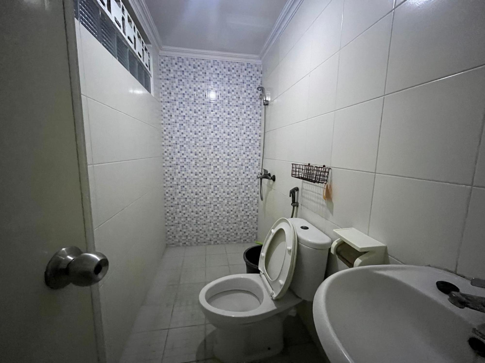 Spot On 94142 Al Fatih Residence Syariah 2 Jakarta Kültér fotó