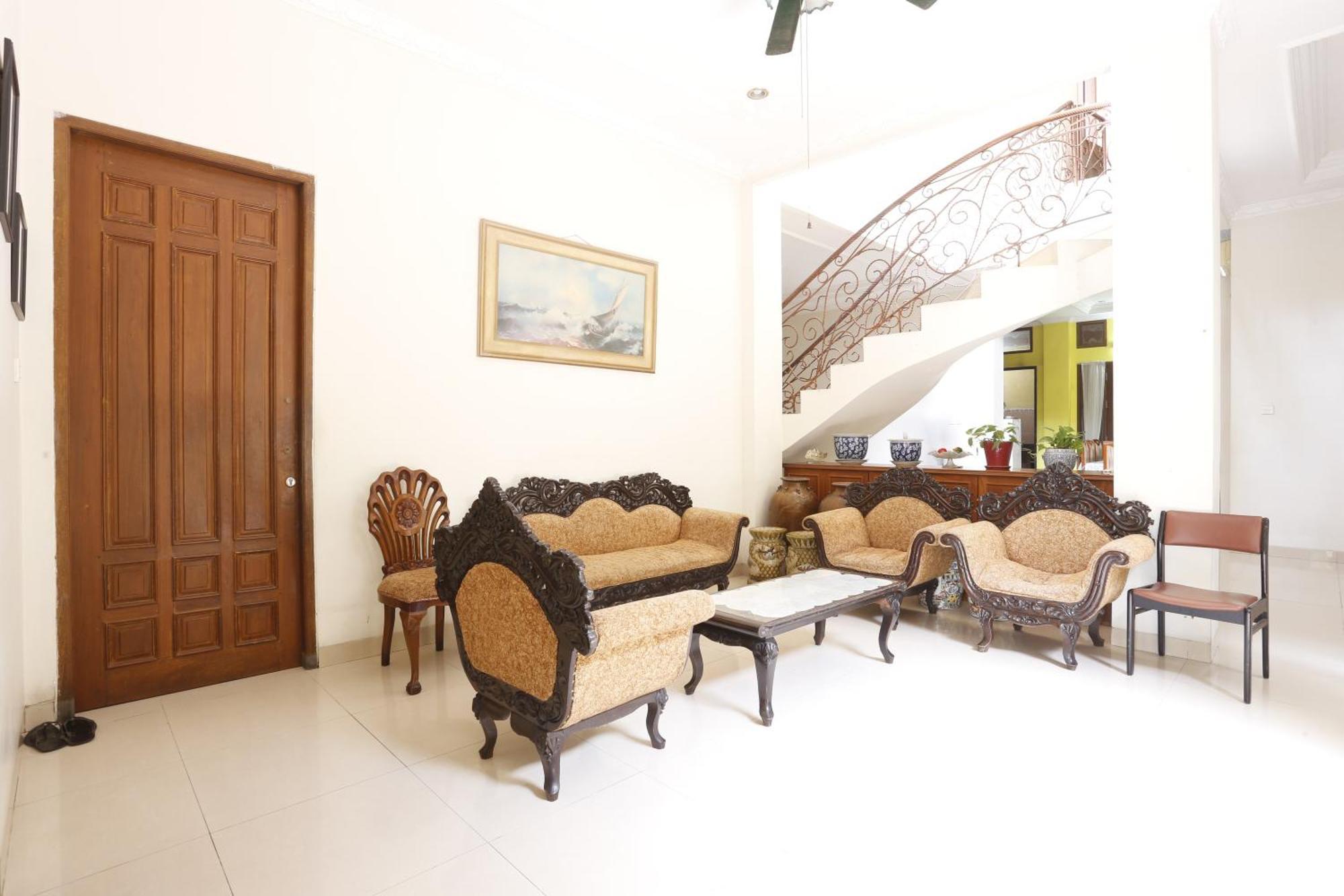 Spot On 94142 Al Fatih Residence Syariah 2 Jakarta Kültér fotó