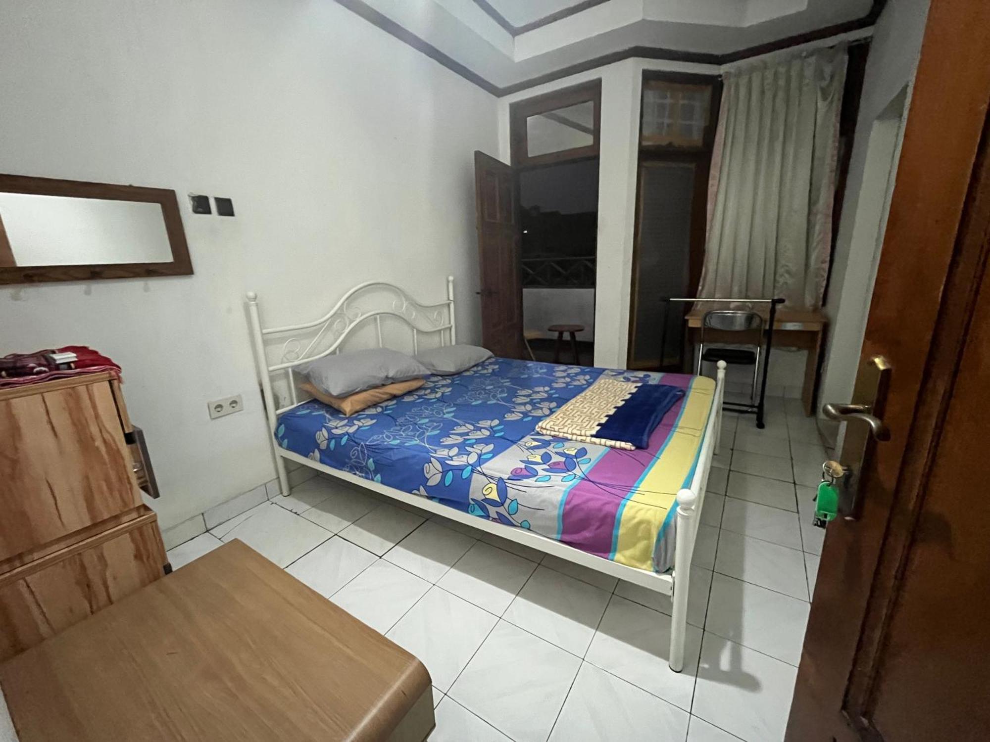 Spot On 94142 Al Fatih Residence Syariah 2 Jakarta Kültér fotó